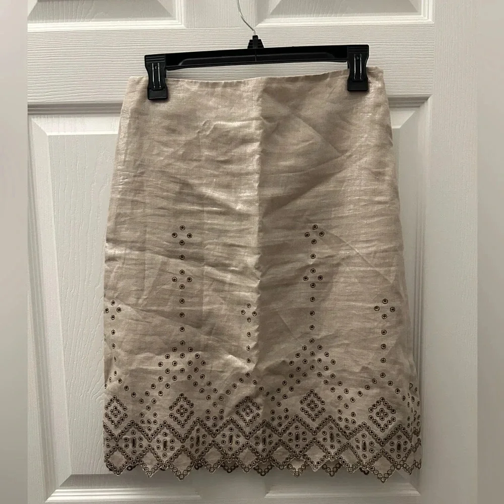 ! Tory Burch women's pencil skirt size 4 light shimmer zip back linen